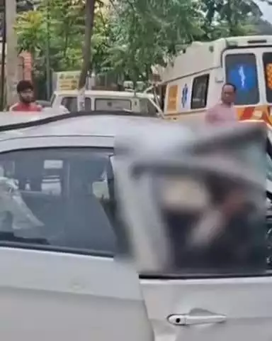 जगाधरी: यमुनानगर में सिविल अस्पताल के सामने एंबुलेंस और कार की टक्कर, सभी घायल, पुलिस जांच में जुटी