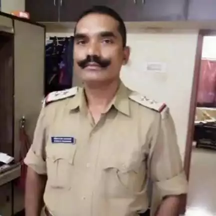 ಕಲಬುರಗಿ: ಆರ್‌ಜಿ ನಗರ ಇನ್ಸ್ಪೆಕ್ಟರ್‌ ಕುಬೇರ ರಾಯಮಾನೆಗೆ ಹೃದಯಾಘಾತ: ಹಾರ್ಟ್‌ನಲ್ಲಿ ಮೂರು ಬ್ಲಾಕೇಜ್ ಪತ್ತೆ