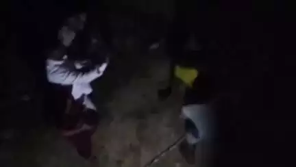 सगड़ी: बिंदवल जयराजपुर निवासी बसपा के पूर्व विधानसभा अध्यक्ष शैलेंद्र प्रधान को दबंगों ने मारपीट कर लहूलुहान किया, वीडियो वायरल