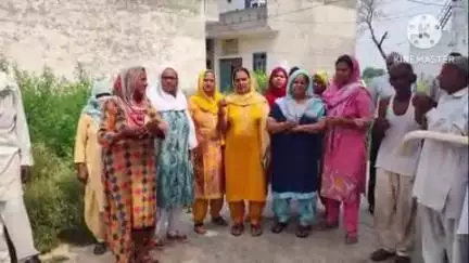 सोनीपत: बिजली बिलों व डिपो पर तेल के दामों में बढ़ोतरी के खिलाफ सरस्वती विहार में प्रदर्शन
