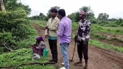 નાંદોદ: રાજપીપળા માં GEB ની બેદરકારી સામે આવી ખેતરમાં કામ કરેલા શર્મિકને કરંટ લાગ્યો #Jansamasya