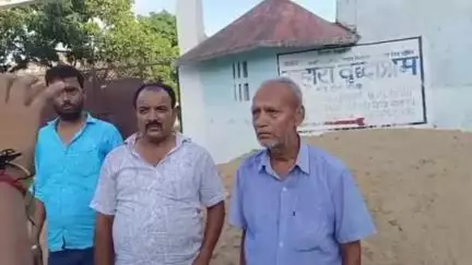 बैरिया: सहारा वृद्ध आश्रम की सच्चाई आई सामने, पीड़ित व्यक्ति ने खोली पोल, वीडियो वायरल