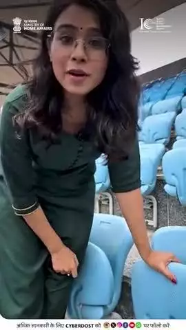 पहले स्कैम… फिर “फ़र्ज़ी वकील” बनकर दूसरा स्कैम! “हम आपका पैसा वापस दिलवाएंगे” कहकर ठग फिर से लूटते हैं। ये सेकंड-लेयर स्कैम है — पहचानें रेड फ्लैग्स।