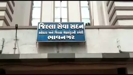 વયોવૃદ્ધ સાધન સહાય કેમ્પ અંગે જિલ્લા કલેકટર દ્વારા કચેરી ખાતેથી માહિતી આપી