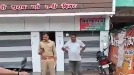 ललितपुर: चौक बाग स्थित अंग्रेजी शराब की दुकान में अज्ञात चोरों ने की लाखों रुपए की चोरी,