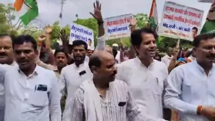 श्योपुर में जिला कांग्रेस प्रदर्शन एसपी कार्यालय पर