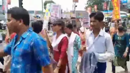 তমলুক: কসবা ল কলেজে ছাত্রী ধর্ষণের প্রতিবাদে দোষীদের শাস্তির দাবিতে তমলুকে মাধ্যমিক ডিআই অফিসে বিক্ষোভ ডেপুটেশন দিল AIDSO