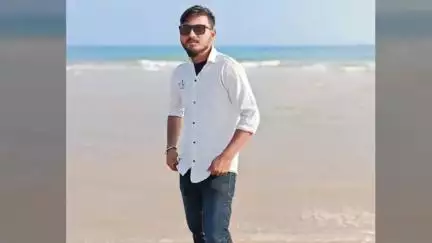 বলরামপুর: অন্ধ্রপ্রদেশে কাজ করতে গিয়ে মৃত্যু হলো বড় উরমা গ্রামের পারিযায়ী শ্রমিকের, কফিনবন্দি দেহ ফিরলো বাড়িতে, শোকের ছায়া এলাকায়