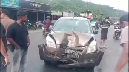 ദേവികുളം: ദേശീയപാത 85ൽ അടിമാലി ഇരുമ്പ് പാലത്തുണ്ടായ വാഹനാപകടത്തിൽ ഒരാൾക്ക് പരിക്ക്, സിസിടിവി ദൃശ്യം പുറത്ത്