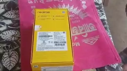 দেগঙ্গা: দেগঙ্গায় আচমকা পকেট থেকে মোবাইল ফোন তুলে নিয়ে চম্পট দিল দুষ্কৃতি, থানায় অভিযোগ দায়ের