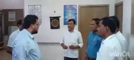 నాగర్ కర్నూల్: తెలకపల్లి లోని భవిత కేంద్రాన్ని ఆకస్మికంగా తనిఖీ చేసిన నాగర్ కర్నూల్ కలెక్టర్ భదా వత్ సంతోష్