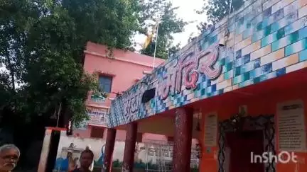 हिलसा: शहर के सूर्य मंदिर पर बदमाशों ने की रोड़ाबाजी, सीसीटीवी तोड़ा, पुलिस को दिया आवेदन
