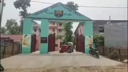 परवलपुर बाजार से साइकिल चोरी के मामले में पुलिस ने एक किशोर को किया निरुद्ध