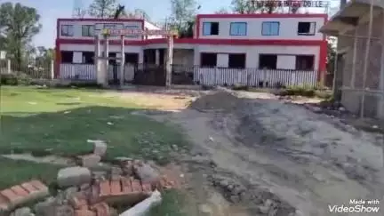 उतरौला: प्राइवेट स्कूलों द्वारा टीसी काउंटर साइन के नाम पर की जा रही जबरन वसूली