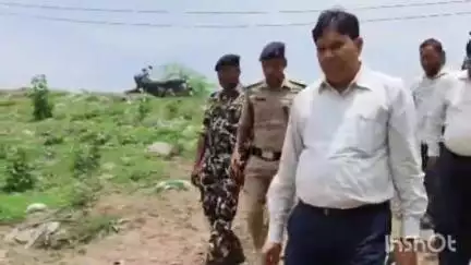 सिमरी: जिलाधिकारी ने सिमरी प्रखंड कार्यालय और केशोपुर वाटर ट्रीटमेंट प्लांट का किया निरीक्षण