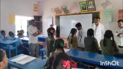 ಮಸ್ಕಿ: ಬಳಗನೂರು ಶಾಲಾ ಮಕ್ಕಳ ಕುಂದುಕೊರತೆ ಆಲಿಸಿದ ಶಾಸಕ ಆರ್.ಬಸನಗೌಡ