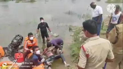 ఖమ్మం అర్బన్: ఖమ్మం లో ఈతకు వెళ్లి మున్నేరులో గల్లంతు అయినా బాలుడి మృతదేహం లభ్యం