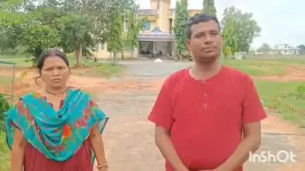 उदयपुर धरमजयगढ़: शासकीय महाविद्यालय के कार्यरत कर्मचारी को बिना कारण दो महीनों से नहीं मिल रहा वेतन, मीडिया से लगाई गुहार