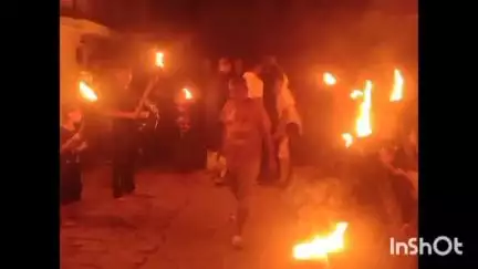 उतरौला: छ मोहर्रम को उतरौला के अजादारों ने लश्करे हुसैनी के अलमदार हजरत अब्बास की याद में अलम फातहे फुरात का जुलूस उतरौला के मरह