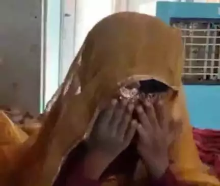 शिव: उण्डू में पति-पत्नी ने दो बच्चों के सामूहिक आत्महत्या से पहले छोटे बेटे का बेटी की तरह श्रृंगार किया, वीडियो हुआ वायरल