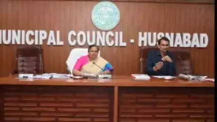హుస్నాబాద్: హుస్నాబాద్ నియోజకవర్గంలోని కోహెడ అక్కన్నపేట మండలాల్లో అభివృద్ధి పనులపై సమీక్ష నిర్వహించిన జిల్లా కలెక్టర్ హైమావతి
