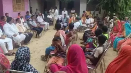 बेनीपुर प्रखंड क्षेत्र के नवादा पंचवटी चौक पर जन सुराज  पार्टी के कार्यकर्ताओं की हुई बैठक