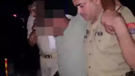फिरोज़ाबाद: पुलिस ने अंतर्राज्यीय सांसी गैंग के दो बदमाशों को जोंधरी अंडर पास से मुठभेड़ के दौरान दबोचा, दोनों बदमाशों को लगी गोली
