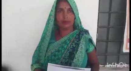 कुंडा: कुंडा इलाके के वाजिदपुर में दबंग पड़ोसियों पर ताला तोड़कर चोरी करने का आरोप, शिकायत दर्ज