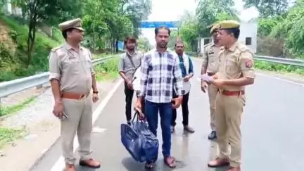 शिकोहाबाद: फ़िरोज़ाबाद में गौ तस्करी के आरोपी सद्दाम को गैंगस्टर और हथियार एक्ट में 6 माह के लिए जिला बदर किया गया