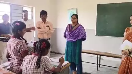 నిర్మల్: ప్రభుత్వ పాఠశాలలలో మెరుగైన విద్యా బోధనకు చర్యలు చేపట్టాలి:జిల్లా కలెక్టర్ అభిలాష అభినవ్