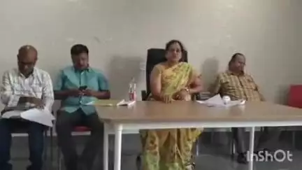 నాగర్ కర్నూల్: అనుమానిత క్షయ వ్యాధిగ్రస్తులను గుర్తించి చికిత్స అందించాలి : డి ఎం హెచ్ ఓ డాక్టర్ స్వరాజ్యలక్ష్మి