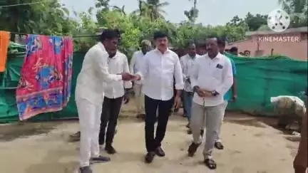కూసుమంచి: ధర్మ తండలో  అక్కా నీ బిడ్డ ఆరోగ్య బాధ్యత నాది! మంత్రి పొంగులేటి