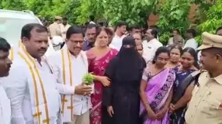 మహబూబ్ నగర్ అర్బన్: అర్హులైన నిరుపేదలకు అందరికీ ఇందిరమ్మ ఇళ్లను అందిస్తాం ఎమ్మెల్యే ఎన్ఎం శ్రీనివాసరెడ్డి