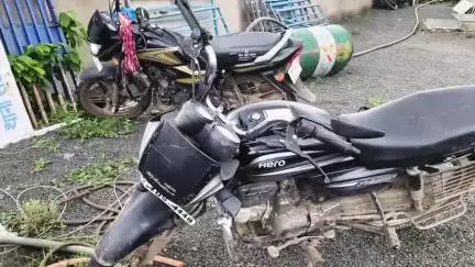 रायसेन: भोपाल-विदिशा स्टेट हाईवे पर बरजोरपुर जोड़ के पास बाइक की टक्कर, दो युवक घायल