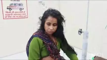 भोगनीपुर: लंगड़ेपूर्वा में खाना बना रही महिला को जहरीले कीड़े ने काटा, हालत बिगड़ी, मेडिकल कॉलेज किया गया रेफर