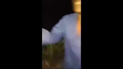 कसिया: शिवाघाट सेवरही में एक युवक को बेरहमी से पीटने का वीडियो हुआ वायरल, पुलिस ने शुरू की जांच