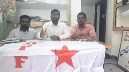 సంగారెడ్డి: ప్రభుత్వం రెండు లక్షల ఉద్యోగాలు భర్తీ చేయాలి: డివైఎఫ్ఐ జిల్లా కార్యదర్శి అనిల్