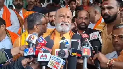 ಬೆಳಗಾವಿ: ಬೆಳಗಾವಿ ನಗರದಲ್ಲಿ ರಾಜ್ಯ ಸರ್ಕಾರದ ವಿರುದ್ದ: ಶ್ರೀರಾಮ ಸೇನೆ ಸಂಸ್ಥಾಪಕ‌ ಅಧ್ಯಕ್ಷ ಪ್ರಮೋದ ಮುತಾಲಿಕ ಆಕ್ರೋಶ