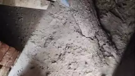 जसवंतनगर: ग्राम निलोई में बारिश के कारण मजदूर के कच्चे मकान की छत गिरी, गृहस्थी का सामान मलबे में दबा, प्रशासन से मदद की गुहार