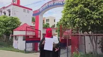 गोंडा: चुंगीनाका मोहल्ले के एक युवक ने अपने 03 बच्चों और पत्नी को छोड़कर साली के साथ फरार, कोतवालीनगर पुलिस जांच में जुटी