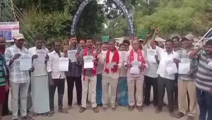 9వ తేదీన పట్టణంలో జరిగే దేశవ్యాప్త సార్వత్రిక సమ్మెను జయప్రదం చేయాలని పిలుపునిచ్చిన ఏఐటీయూసీ నాయకులు