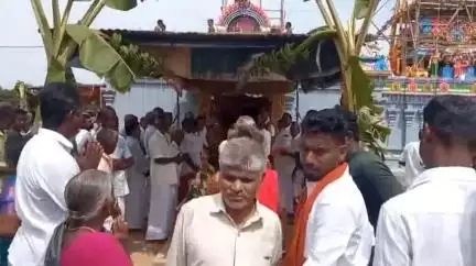 பட்டுக்கோட்டை: 9 பவுன் தாலிச்செயின் திருட்டு, துவரங்குறிச்சி சிவன் கோவில் கும்பாபிஷேகத்தில் கையும் களவுமாக பிடிபட்ட பெண்