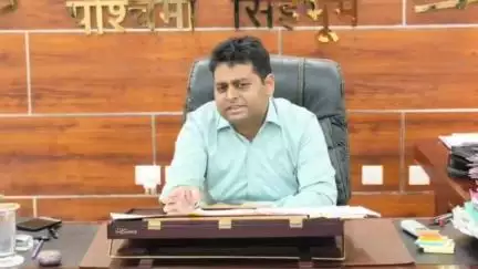 चाईबासा: विभिन्न गांवों में खाली ग्राम मुंडा के पदों को लेकर डीसी ने चयनित नए मुंडाओं की नियुक्ति के लिए आदेश दिए