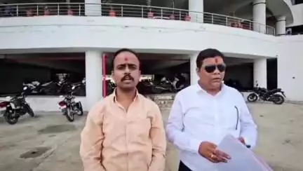 परभणी: जिल्ह्यातील शाळेत शिक्षकांची बायोमेट्रिक हजेरी घेण्याबाबत शिक्षण अधिकारी यांना निवेदन: मनसे जिल्हाध्यक्ष अर्जुन टाक