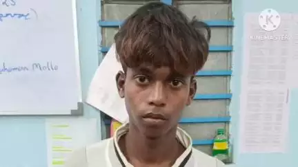 পাথরপ্রতিমা: ঢোলাহাট থানার এলাকার নাবালিকাকে ফুঁসলিয়ে নিয়ে যাওয়ার অভিযোগে ঠাকুরচক থেকে ধৃত 1, 14 দিনের জেল হেপাজতের নির্দেশ