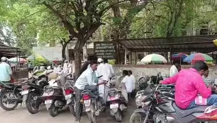 बार्शी: वैराग येथील ॲट्रॉसिटी आणि मारहाण प्रकरणातील दोघांचा जामीन 
अतिरिक्त सत्र न्यायालयाने केला मंजूर