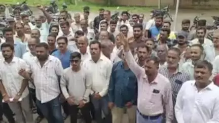 માણાવદર: કોડીનાર, માણાવદરમાં આહીર સમાજ દ્વારા હિરા જોટવાના સમર્થનમાં આવેદન