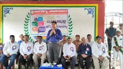 అదిలాబాద్ అర్బన్: ఆరోగ్య పాఠశాలల్లో విద్యార్థులు 6 అంశాలను తప్పకుండా పాటిస్తే మెరుగైన ఫలితాలు: జైనథ్‌లో కలెక్టర్‌ రాజర్షి షా