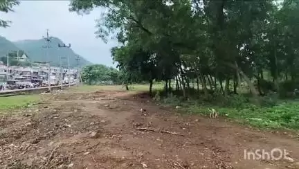 పెందుర్తి: VMRDA దౌర్జన్యంంగా తమ భూములు ఆక్రమిస్తున్నారని వేపగుంటలో రైతుల ఆందోళన #localissue