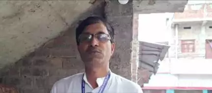 गोपालगंज: फर्जी वोटरों की पहचान के लिए गोपालगंज में चुनाव आयोग का सर्वे शुरू, BLO रतिकांत साह ने दी जानकारी